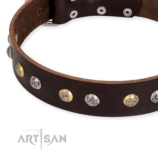 Braunes Hundehalsband Leder"Rare Flower" von FDT Artisan