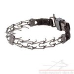Stachelhalsband 40 cm in schwarzer Farbe