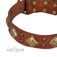 Exklusives Tan Lederhalsband "Flight of Fancy" von FDT Artisan Exklusives Tan Lederhalsband "Flight of Fancy" von FDT Artisan