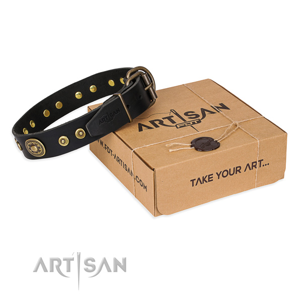 FDT Artisan Handarbeit Vintage Halsband