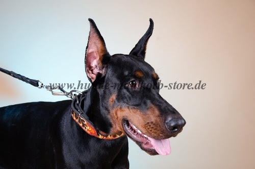 Hadbemaltes Leder Halsband für Dobermann
bestellen