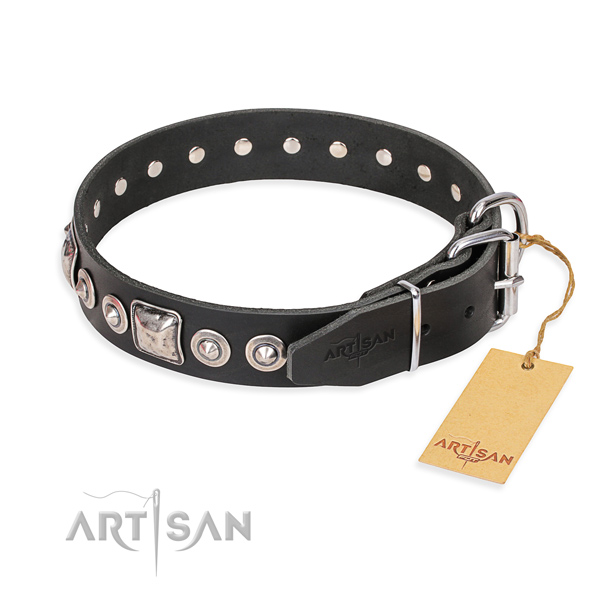 attraktives Artisan FDT Lederhalsband 