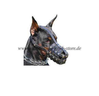 Dobermann Leichter Hundemaulkorb aus Leder ✳ - zum Schließen ins Bild klicken