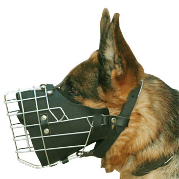 Wire dog muzzle, fully padded for German Shepherd
